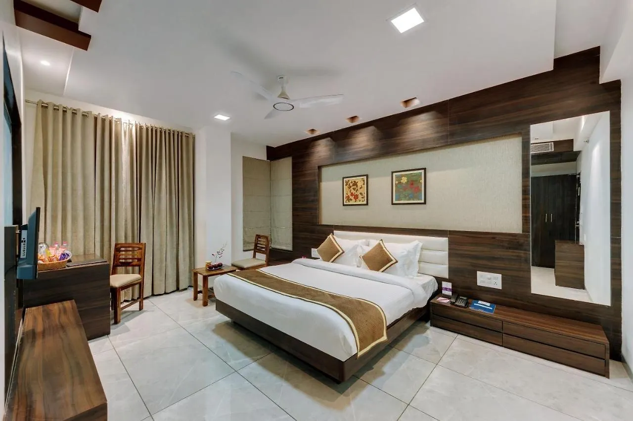 Click Hotel Suryaprakash Udaipur