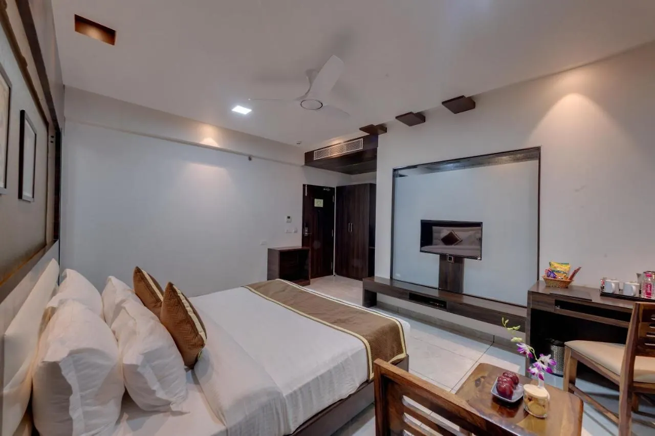 Click Hotel Suryaprakash Udaipur India